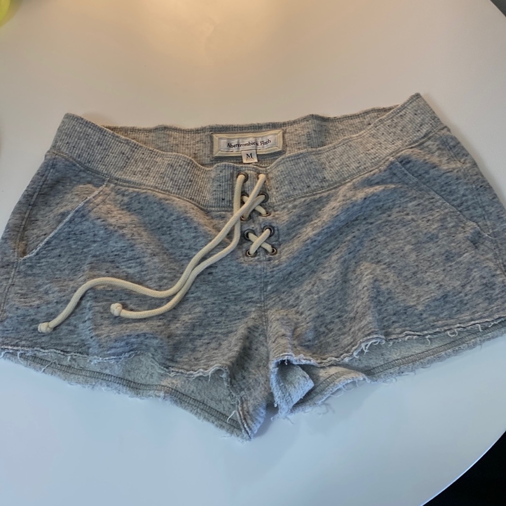 abercrombie medium sweat shorts